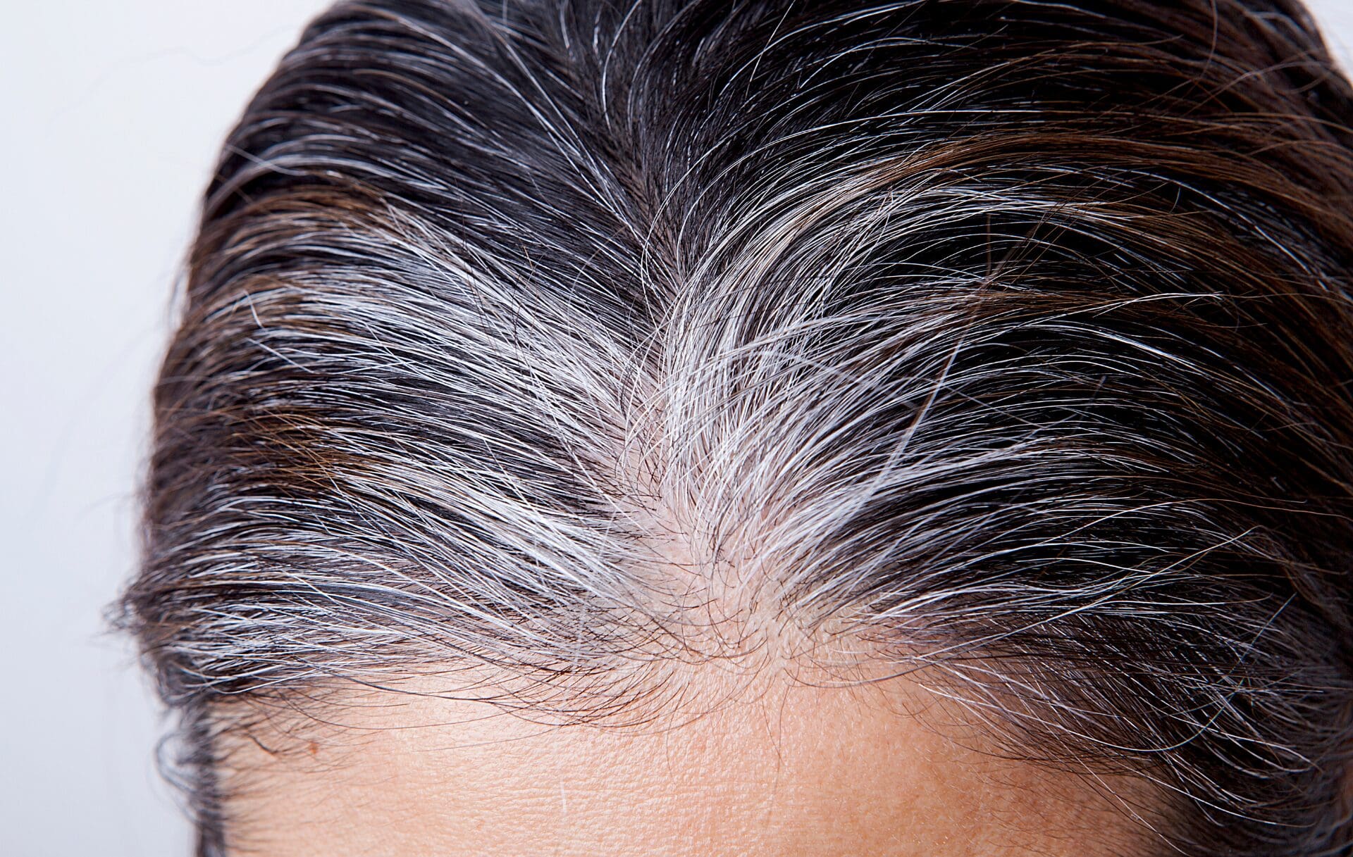 cheveux blancs