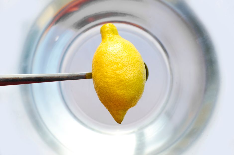 Les Bienfaits du Jus de Citron dans la Prise en Charge de la Rectocolite Hémorragique