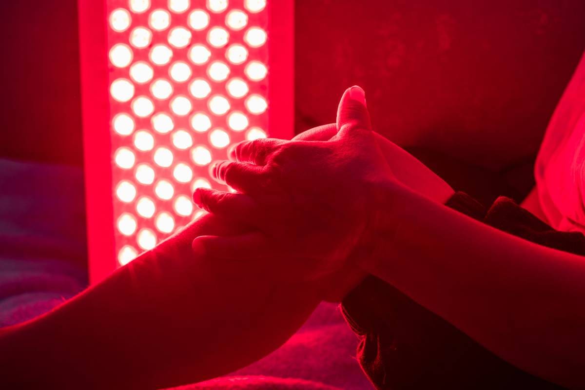 Photobiomodulation : comment la lumière répare vos cellules en profondeur ?